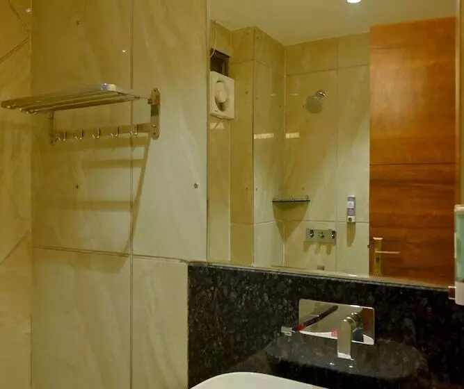 Hotelli M D Farms & Resorts