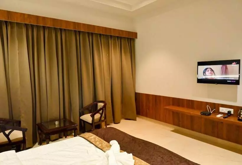 Hotelli M D Farms & Resorts
