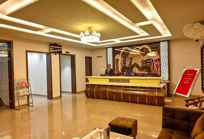 Hotelli M D Farms & Resorts