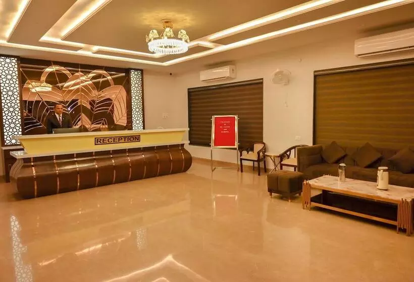 Hotelli M D Farms & Resorts