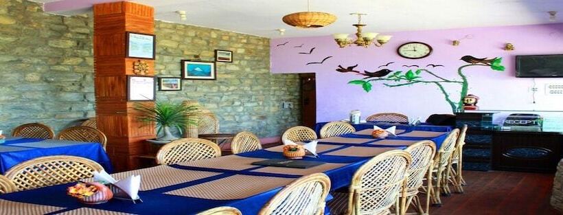 호텔 The Parijat Retreat