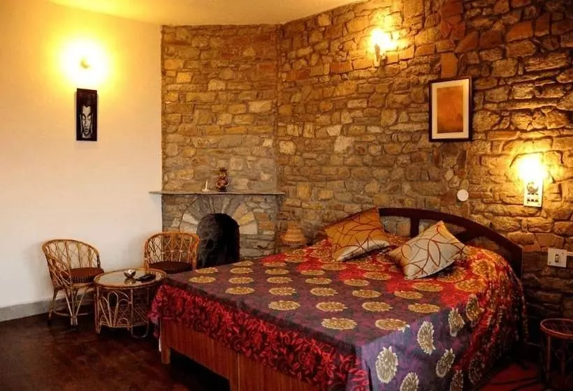 Hotelli The Parijat Retreat