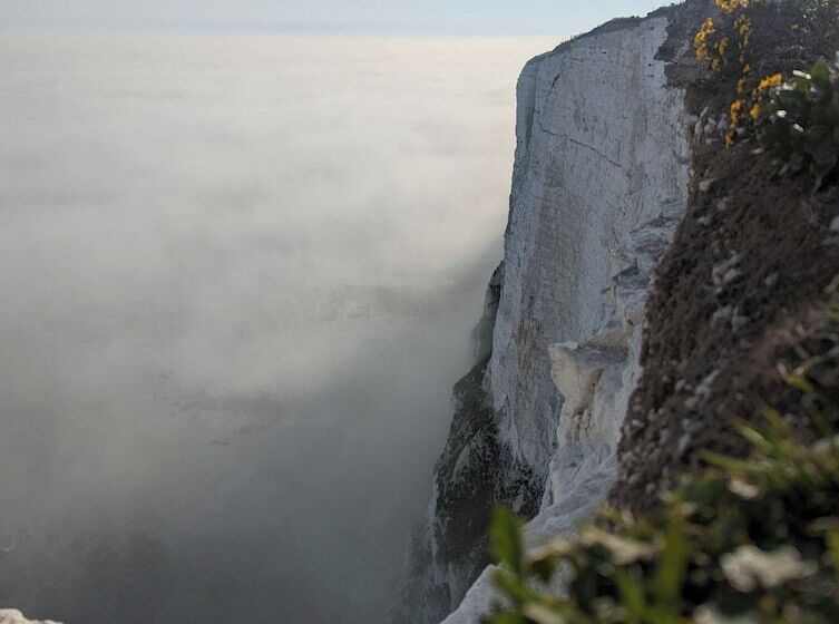 إقامة Charming 4 Bedroom House In Dover