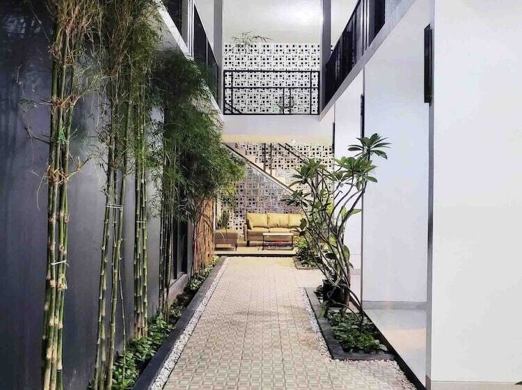 Hotel Cabin15  Syariah