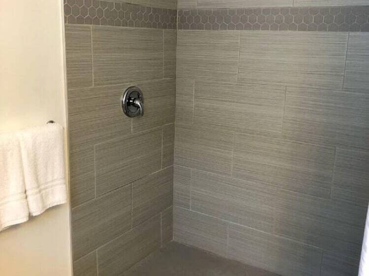 فندق على الطريق Waterway Inn