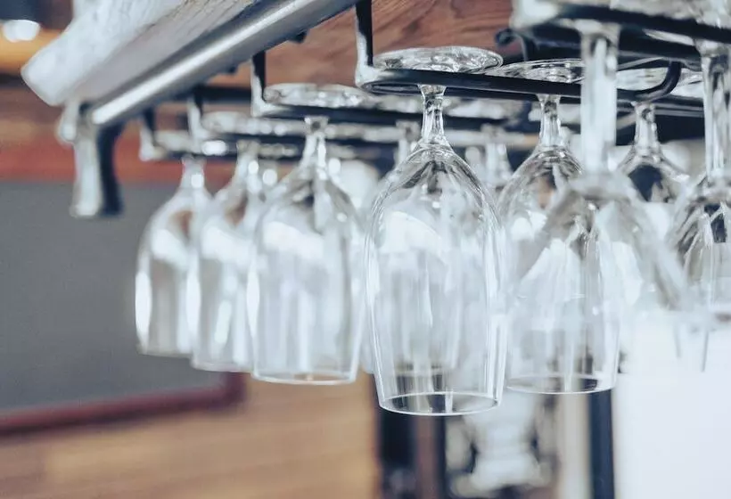 Nadden Hotell Och Konferens