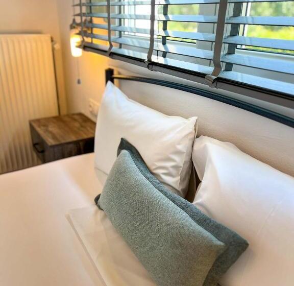 Alexandros Hotel Apartments