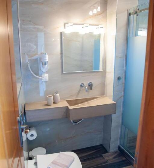 Alexandros Hotel Apartments