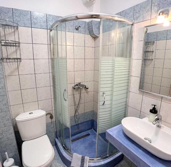 Alexandros Hotel Apartments