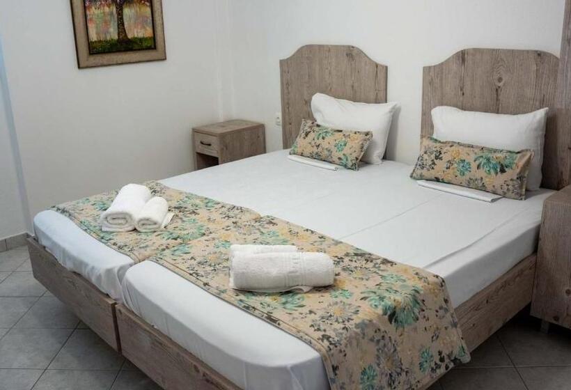 Alexandros Hotel Apartments