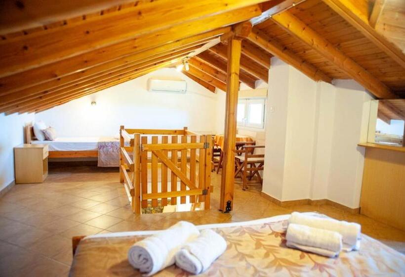 Alexandros Hotel Apartments