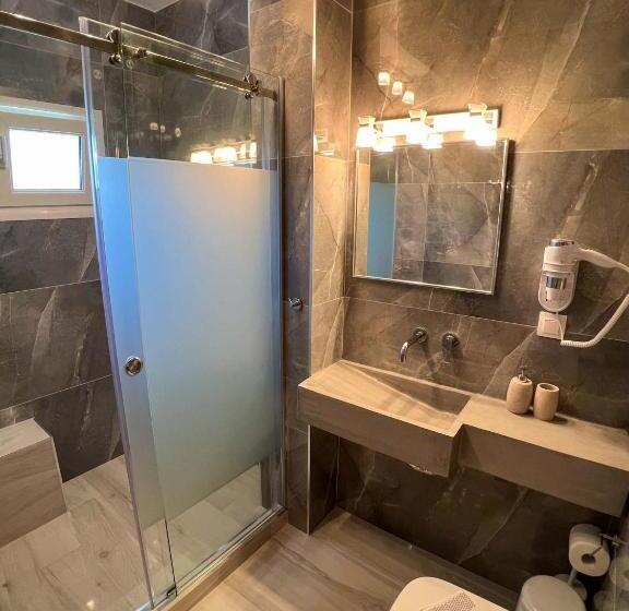 Alexandros Hotel Apartments