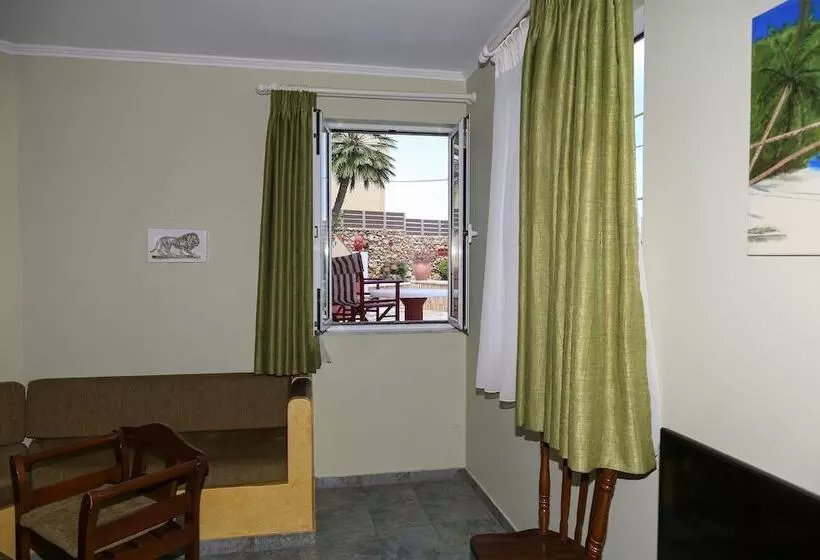 Heaven Apartments