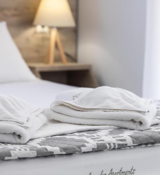 בית מלון כפרי Aggelos Apartments & Deluxe Studios