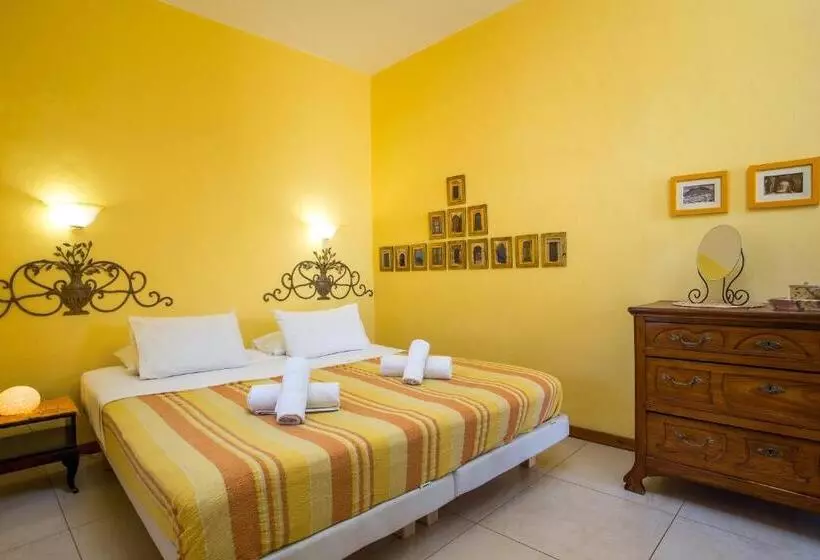 ホテル Al 583 Di Lindos