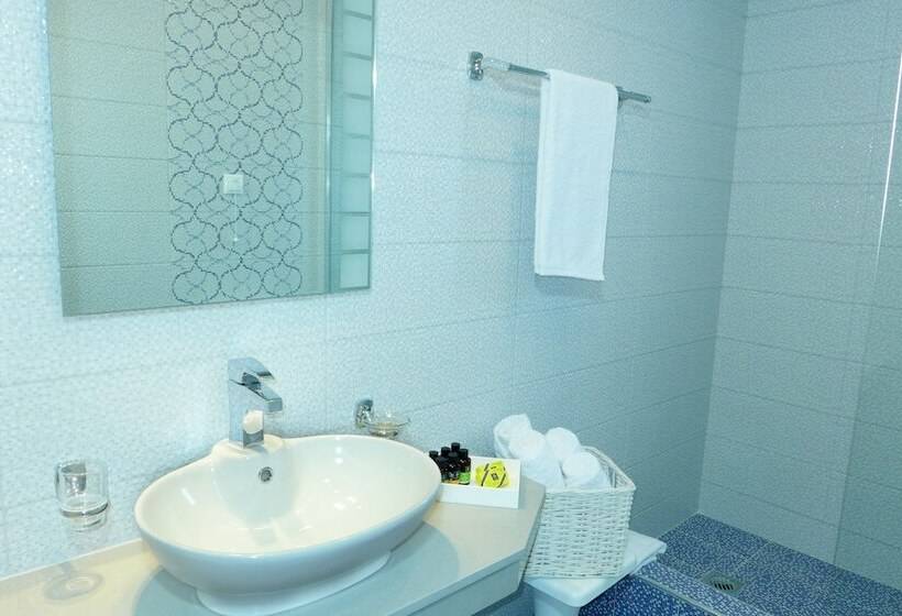 فندق Amaryllis Beach