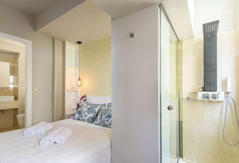 هتل Candia Suites & Rooms