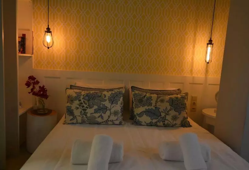 هتل Candia Suites & Rooms