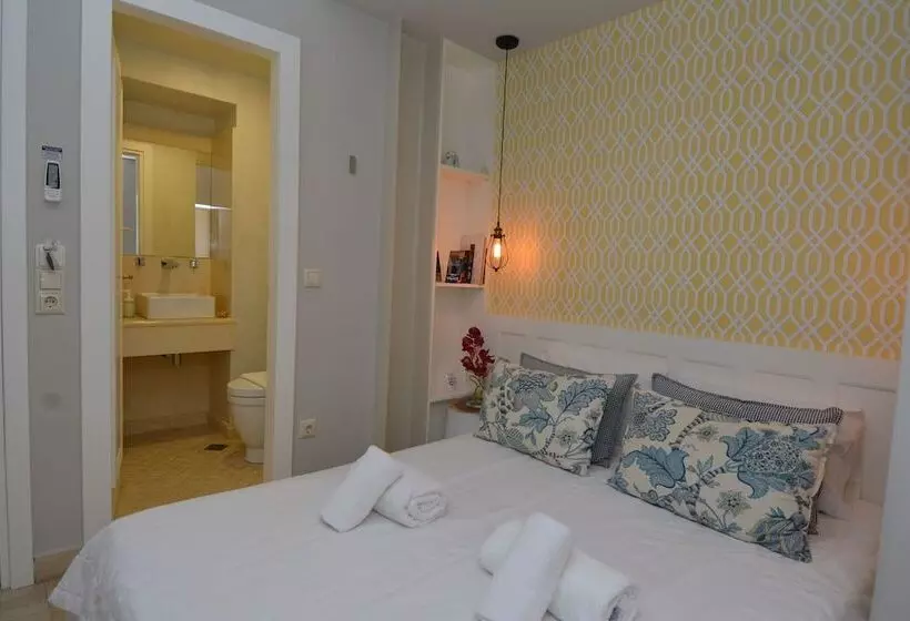 هتل Candia Suites & Rooms