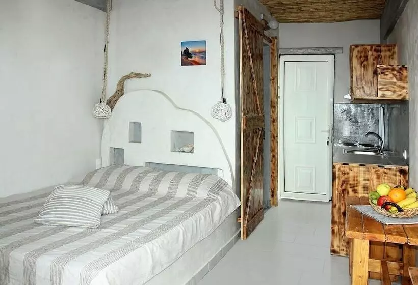 ホテル Christos Studios And Family Apartments
