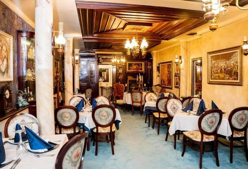 Hôtel Globus