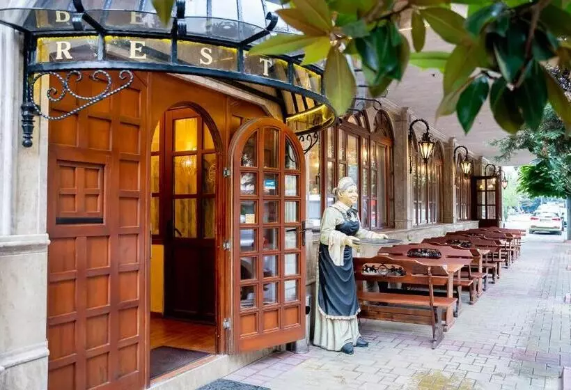 Hôtel Globus
