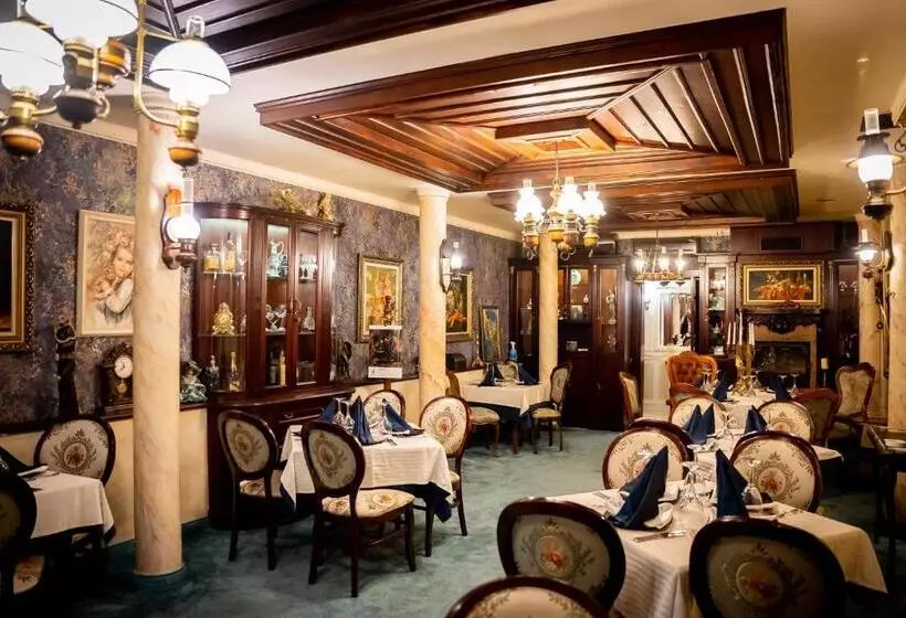 Hôtel Globus
