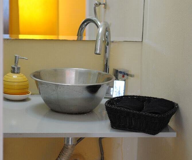 ホテル Karmik Concept Apartments