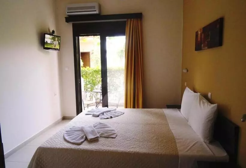 ホテル Lito Apartments Paleochora