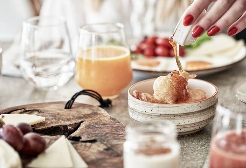 Hotel Naxian Utopia Luxury Villas & Suites