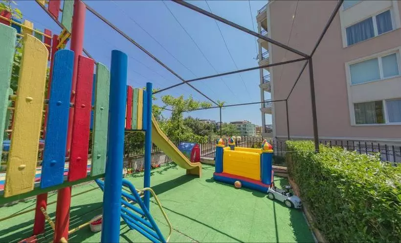 Peshev Family Hotel Vlas