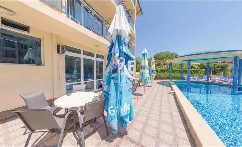 Peshev Family Hotel Vlas