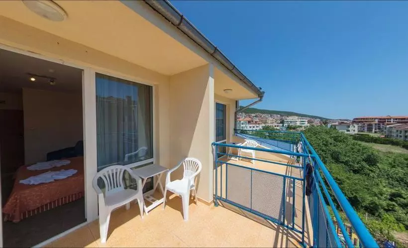 Peshev Family Hotel Vlas