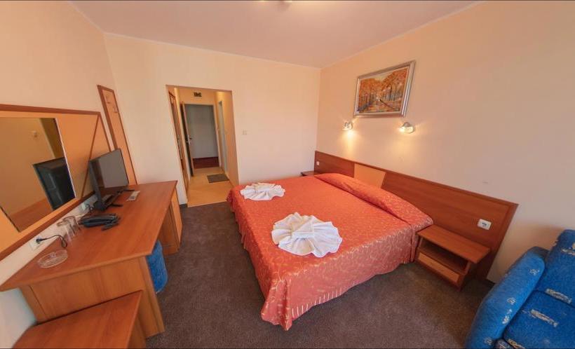 Peshev Family Hotel Vlas