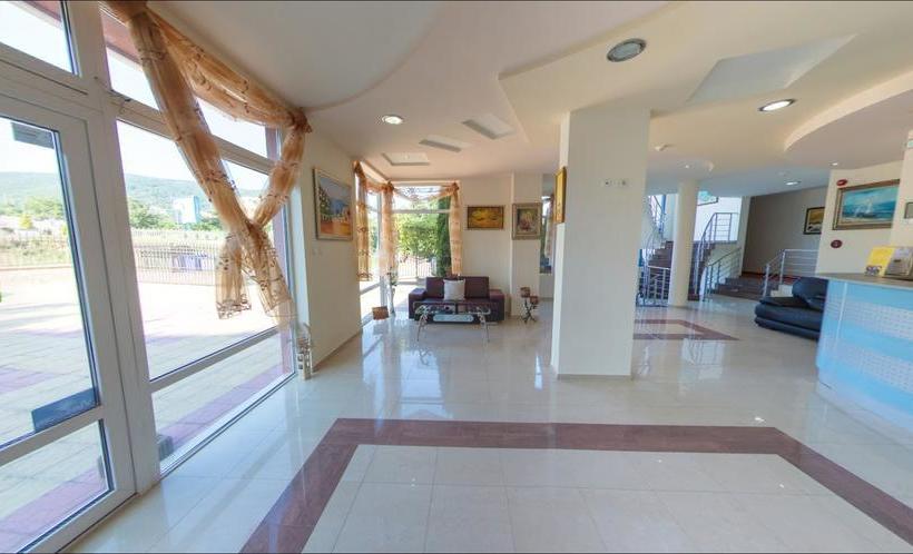 Peshev Family Hotel Vlas