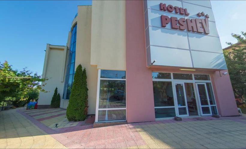 Peshev Family Hotel Vlas
