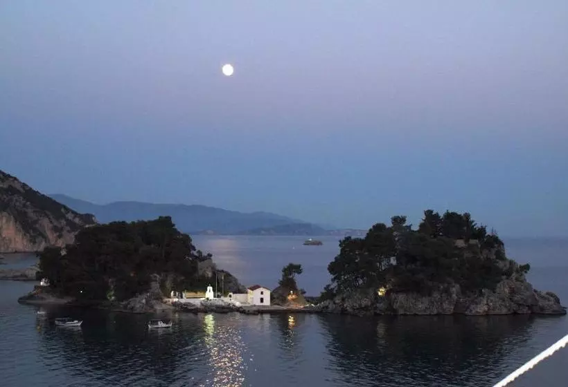 Hotelli Sunrise House
