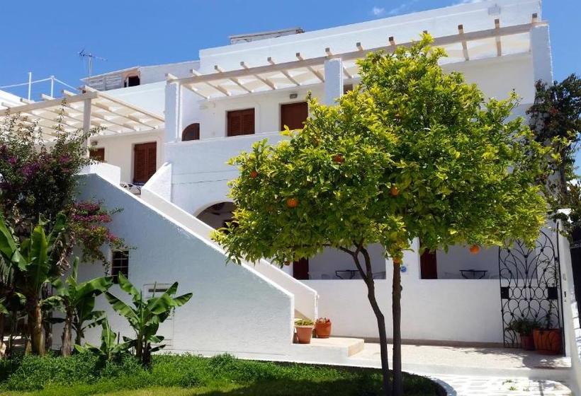 פנסיון Eleni Rooms