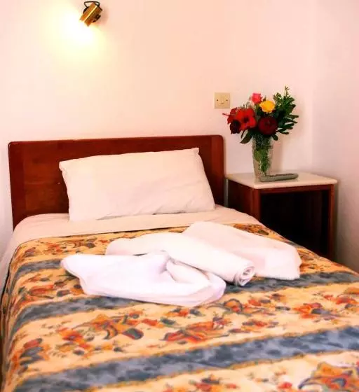 پانسیون Eleni Rooms