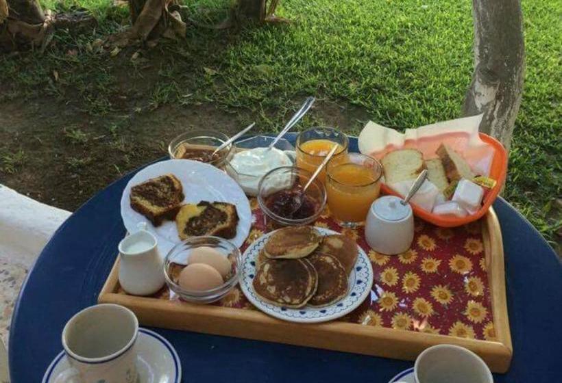 פנסיון Eleni Rooms