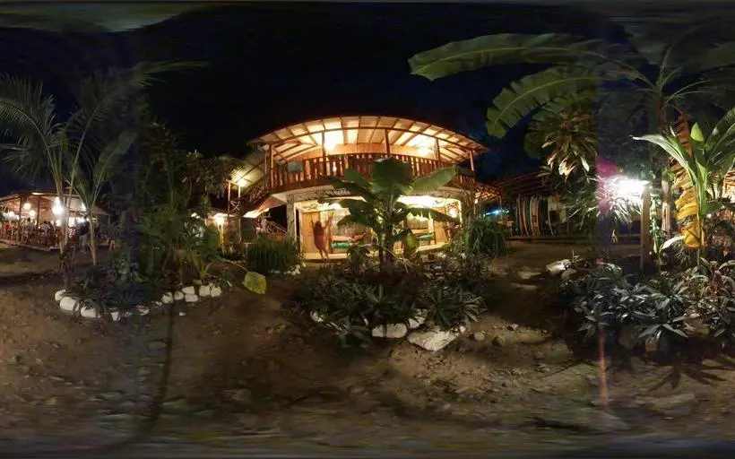 ユースホステル Casa Del Mar Surf Destiny
