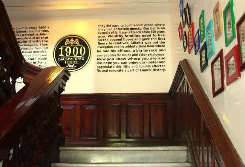 Hotel 1900 Hostel