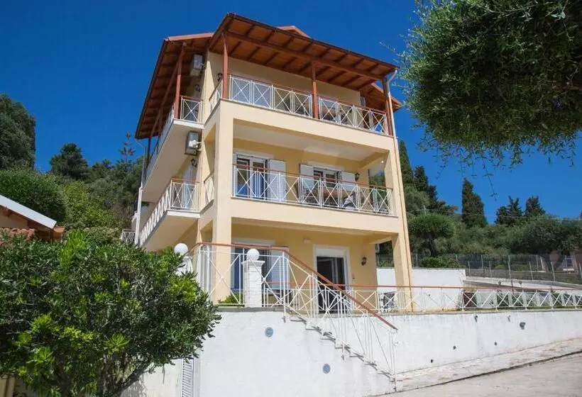 هتل Brentanos Apartments   A   View Of Paradise