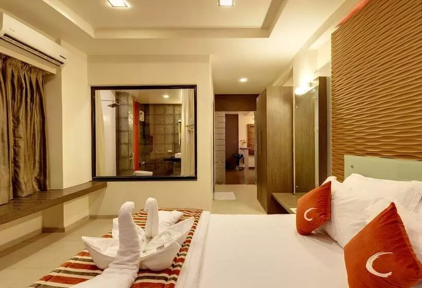 ホテル Regenta Place Raysons Kolhapur