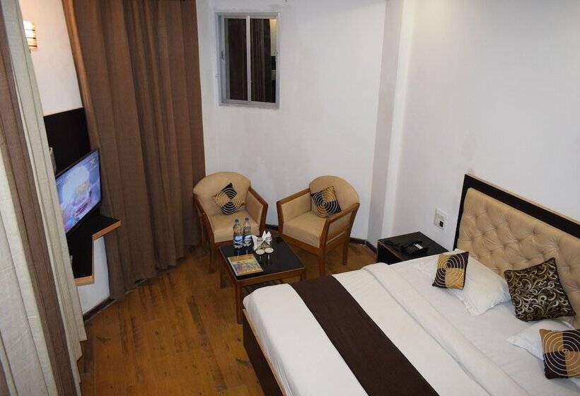 ホテル Crystal Palace