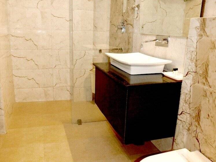 ホテル Crystal Palace