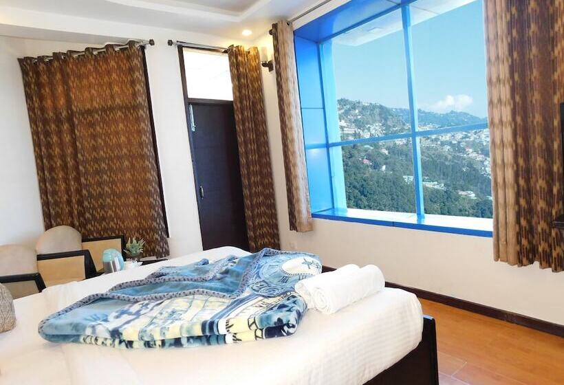 ホテル Crystal Palace