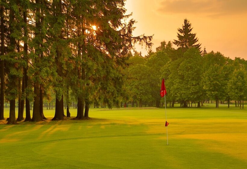 ホテル Ensana Nové Lázně