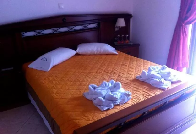 ホテル Kalloni Village Apartments