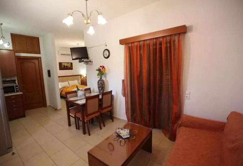 ホテル Kalloni Village Apartments